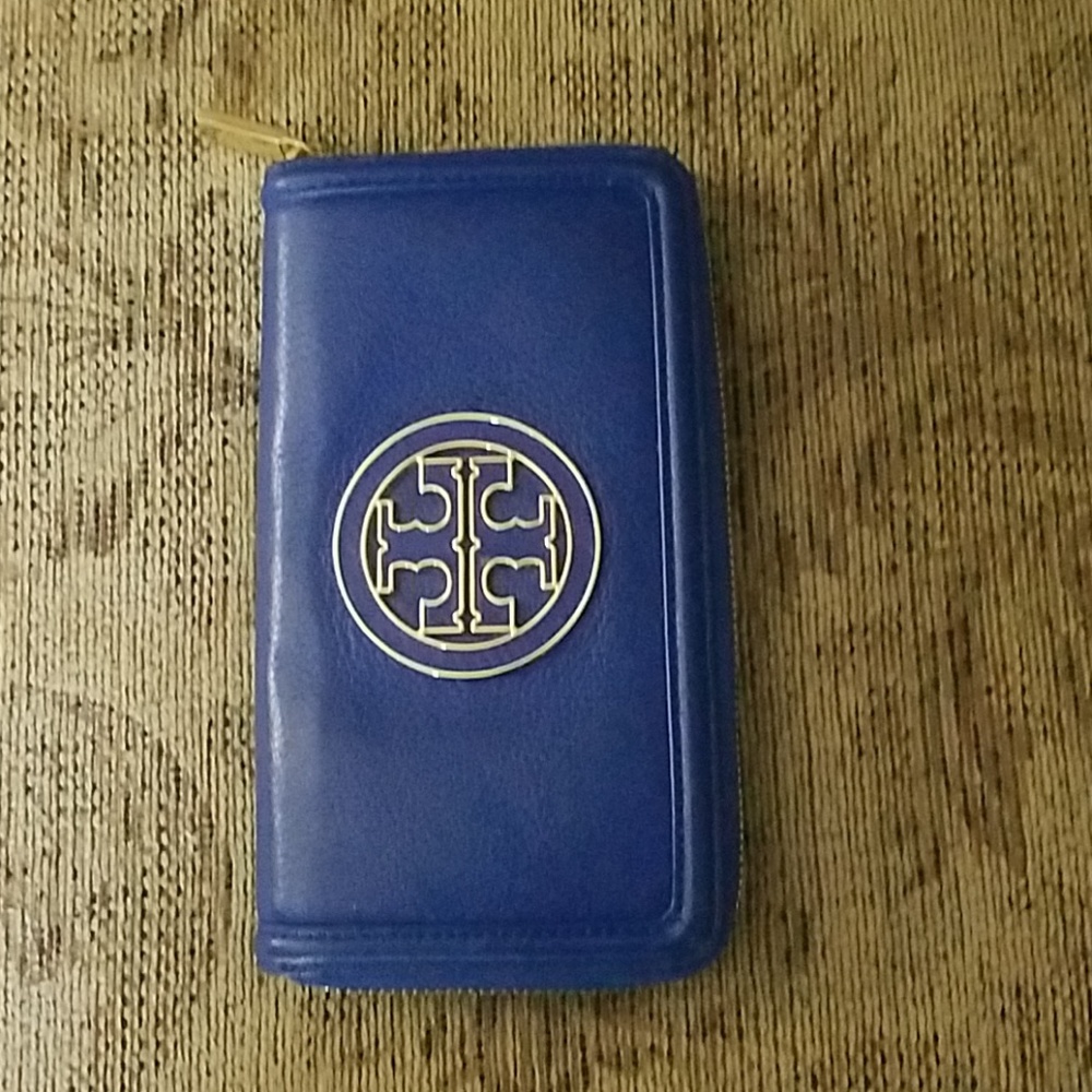 Tory Burch wallet